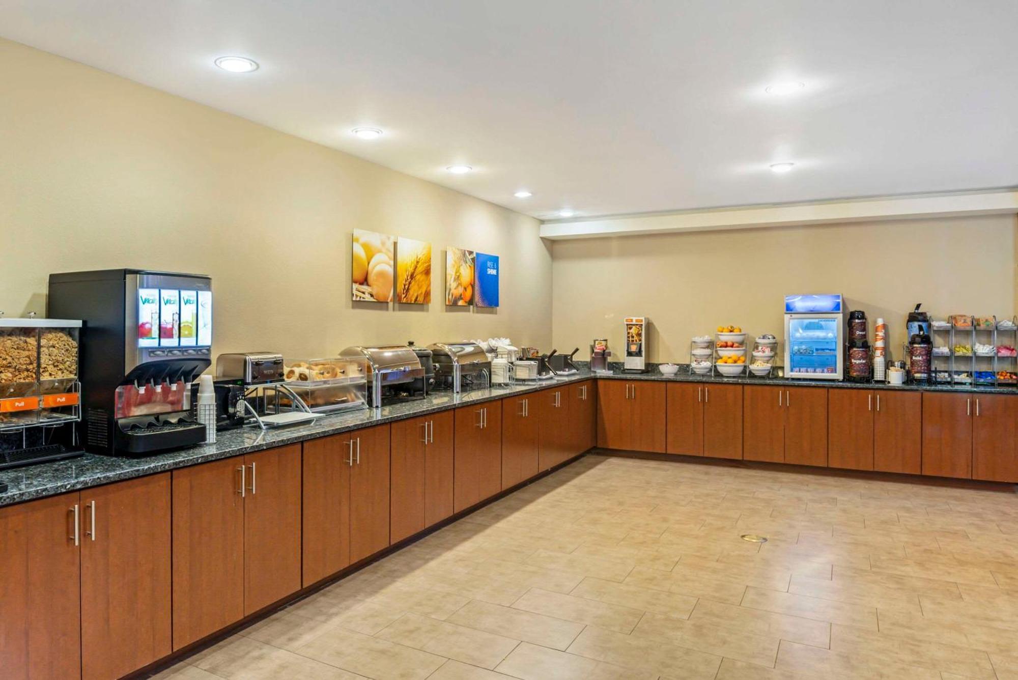 Comfort Suites At Virginia Center Commons Glen Allen Luaran gambar
